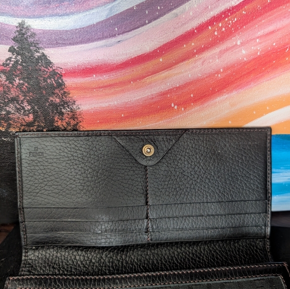 Fendi Black Wallet with Gold Charm - Picture 5 of 10